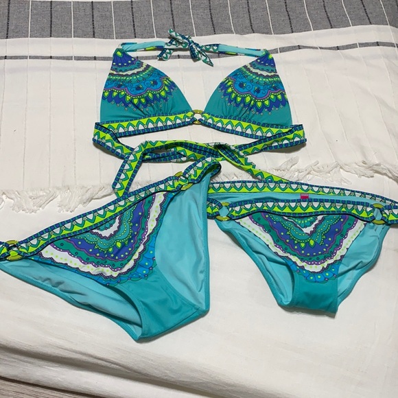 Victoria secret bathing suit 3 pieces